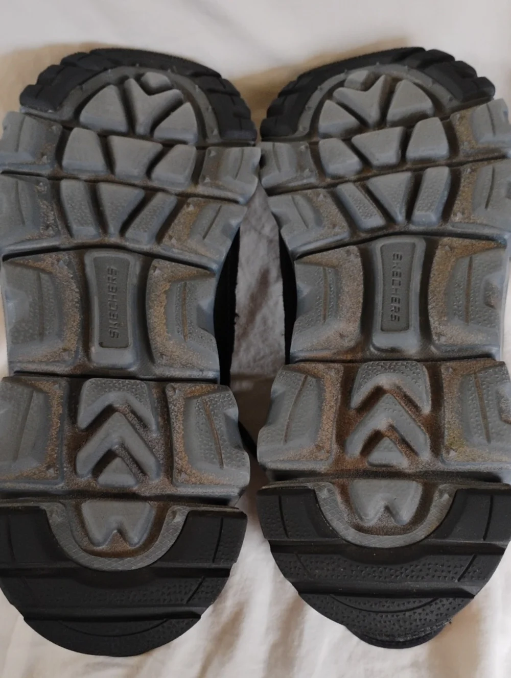 Skechers Men's Black Sz 11.5 Slip-ins Air-Cooled Memory Foam Summits AT